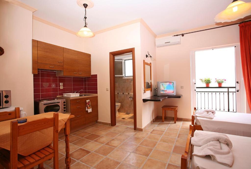 Apartments Corfu Sun Sea Side Benitses  Zimmer foto